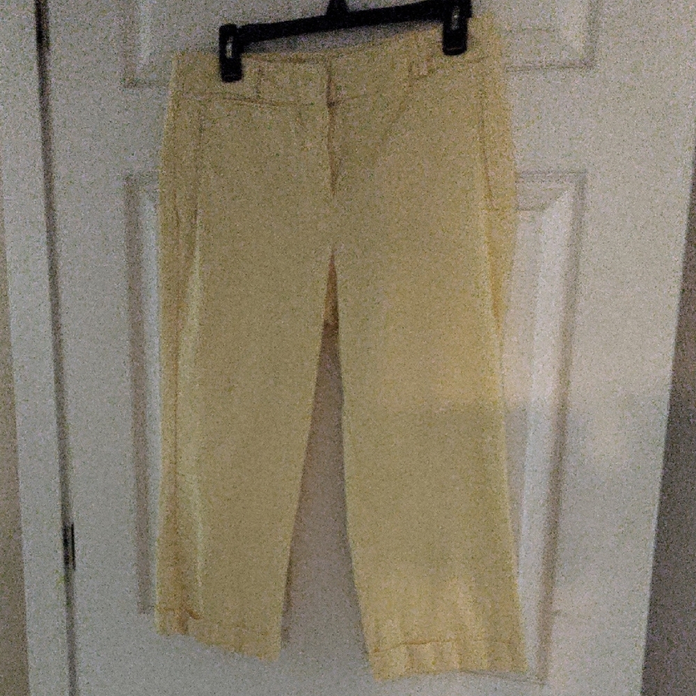 Belk Yellow Capri Pants Versatile Cotton Blend